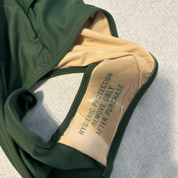 NWT Summersalt Sidestroke Swimsuit - Picture 3 of 3